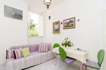 Apartament Klara *